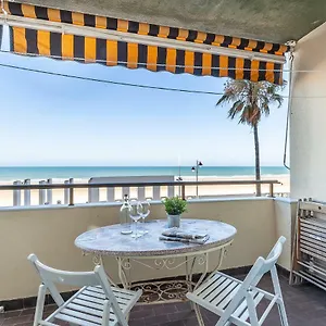 Apartamento Apt En El Mar, Cádiz